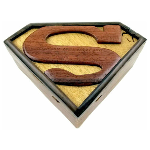 Inconic Superman Intarsia Puzzle Box - IntarsiaCrafts